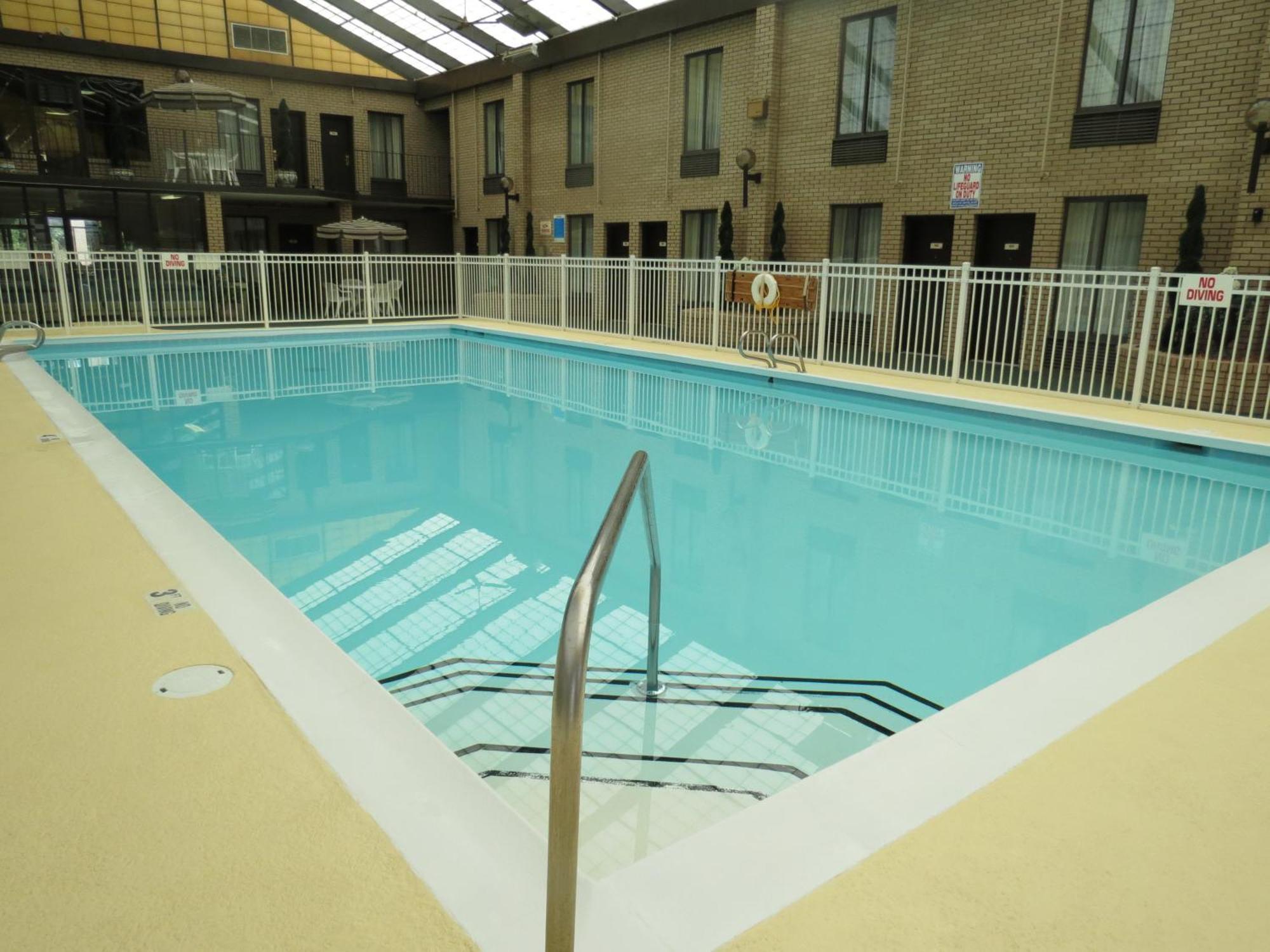 Gold Vault Inn Radcliff Zewnętrze zdjęcie